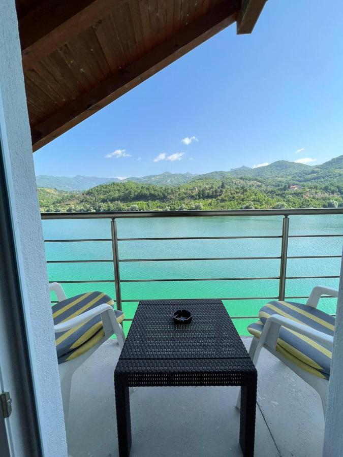 S&R Lake View Hostel Konjic Eksteriør bilde